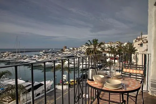 Puerto Banus First Line With Sea And Marina Views 마르베야